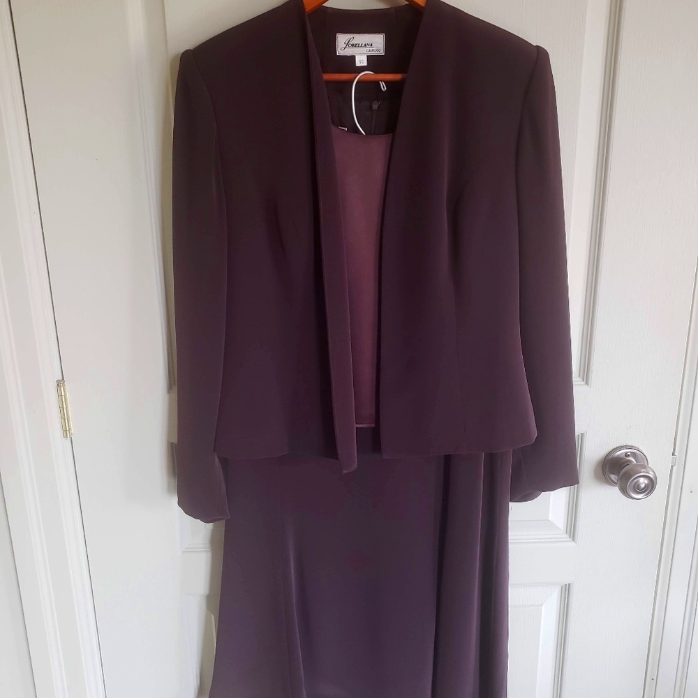 Mother of the Groom Dress and Shoes to Match!